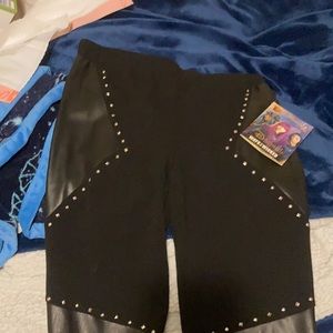 Descendants 2, ways to be wicked leggings